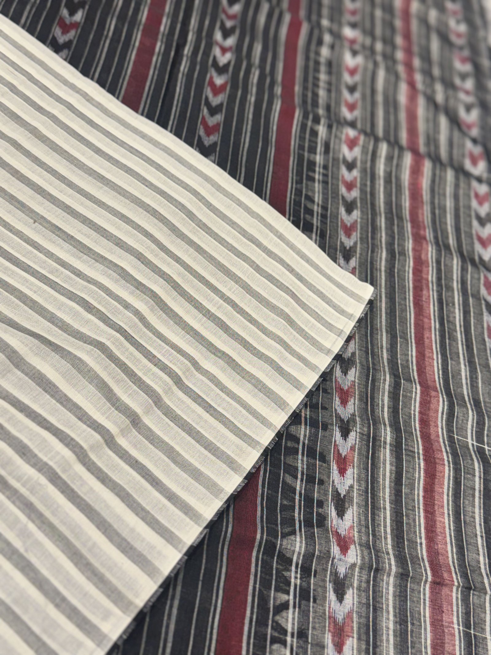 Cotton ikaat Weavers