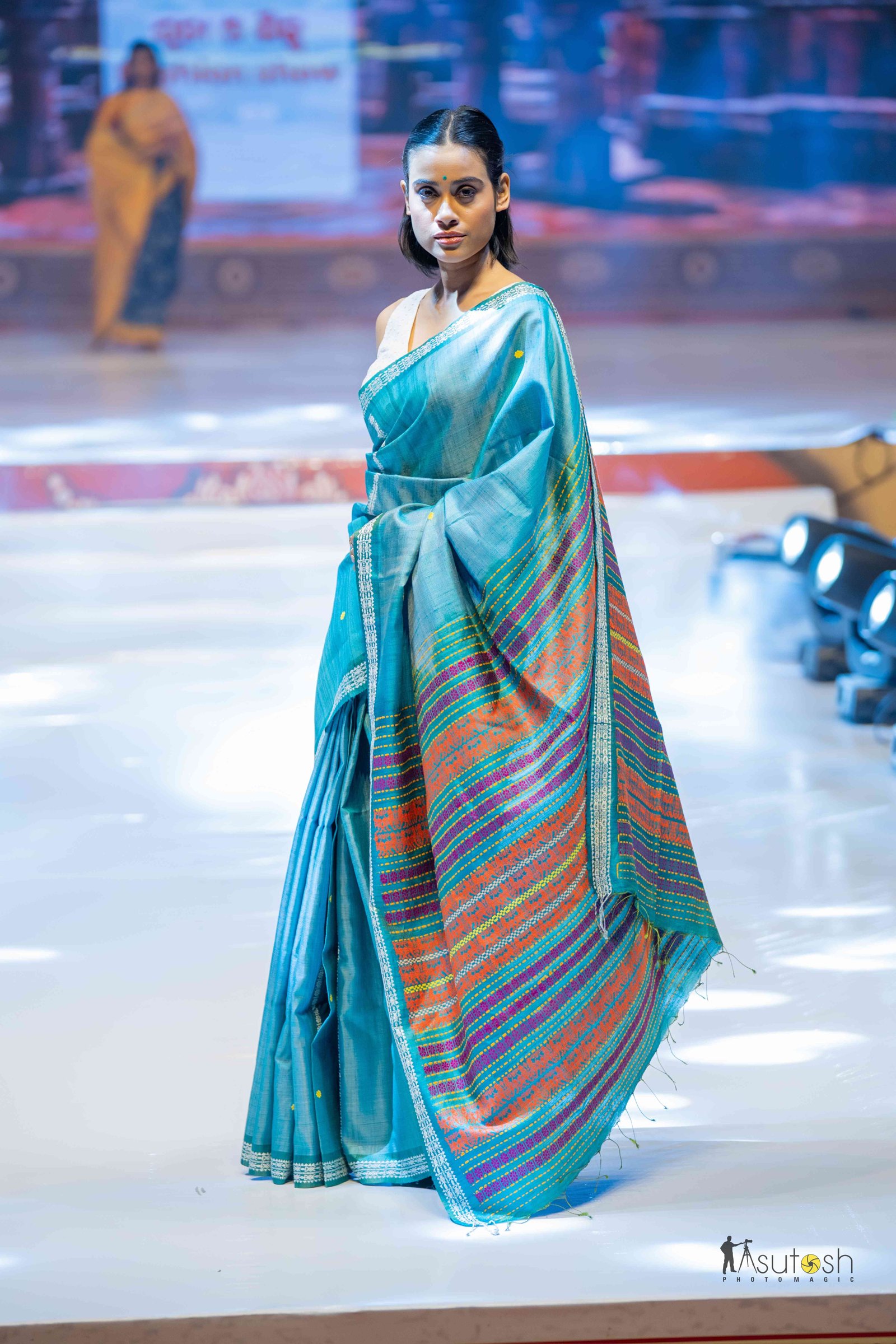 Swadeshi Basanta Look 3